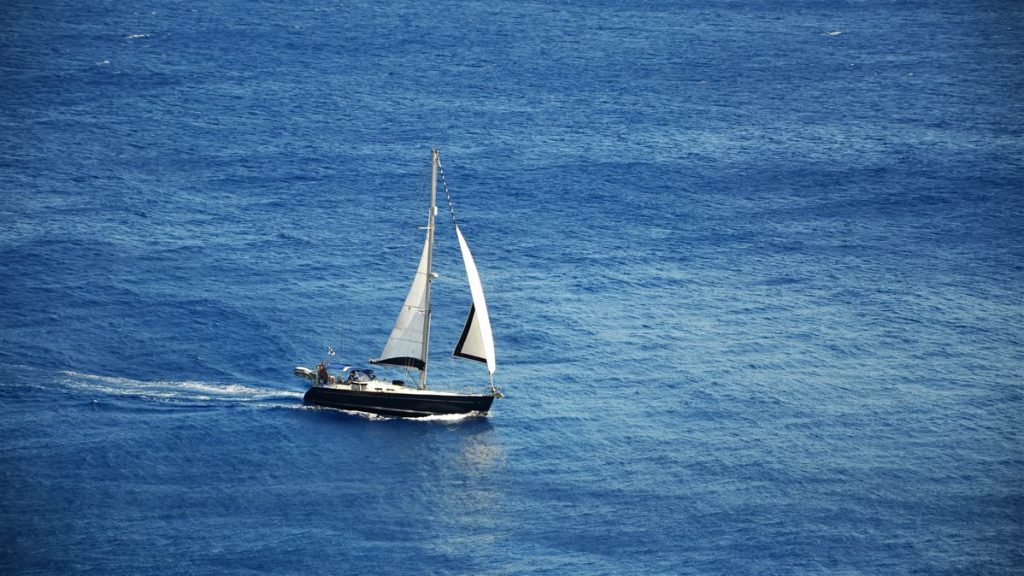 Άκαρπες οι έρευνες για τον εντοπισμό 27χρονου που επέβαινε σε ιστιοφόρο - Media