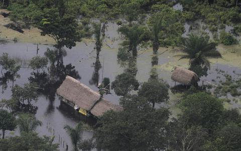 Μέγιστο επίπεδο συναγερμού στην Ιαπωνία λόγω πρωτόγνωρων πλημμυρών - Media
