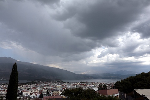 Βροχές και τοπικές καταιγίδες - Media