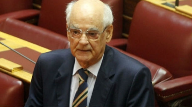 Κακλαμάνης: «Βάζω πρώτος υπογραφή για πρόταση μομφής στον Στουρνάρα» - Media