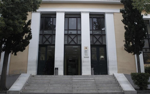 Ελεύθερος ο Κάντας για τα εξοπλιστικά της Weggmann – Τι είπε στην απολογία του - Media