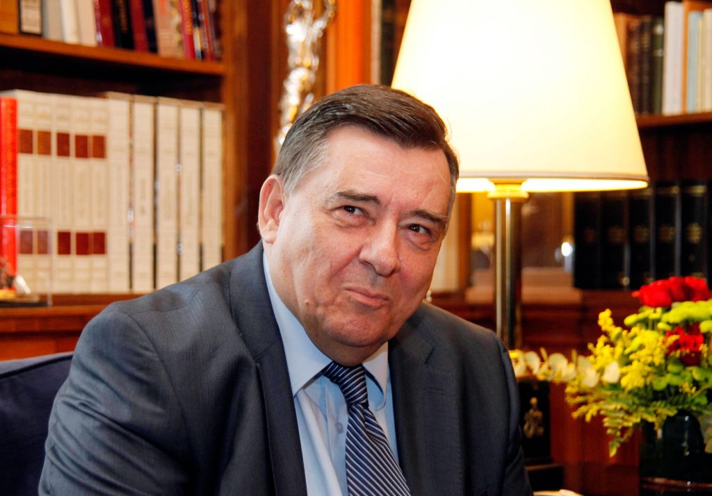 Βουλευτής των ΑΝΕΛ κατέθεσε αγωγή κατά του Καρατζαφέρη - Media