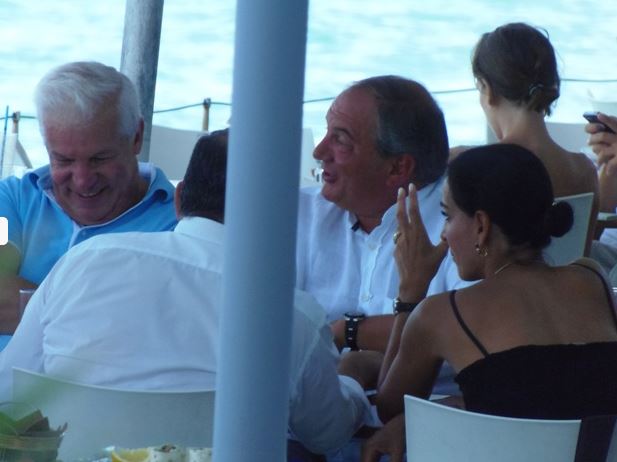 Στην Κω επέλεξε να κάνει τις διακοπές του ο Καραμανλής (Photos) - Media