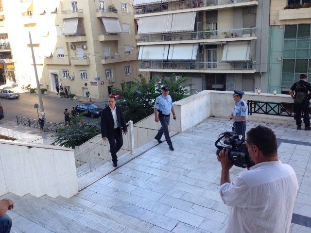 Πιέσεις σε Κασιδιάρη από την Χρυσή Αυγή - Media