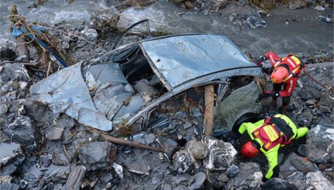 Τέσσερις νεκροί από κατολισθήσεις μεταξύ Ιταλίας – Ελβετίας - Media