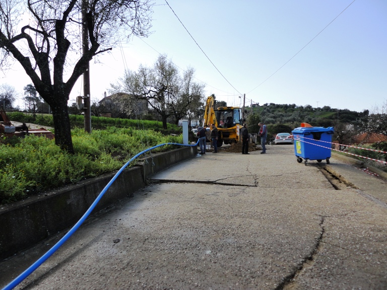 Κόπηκε στα δύο η Καυκανιά (Video) - Media