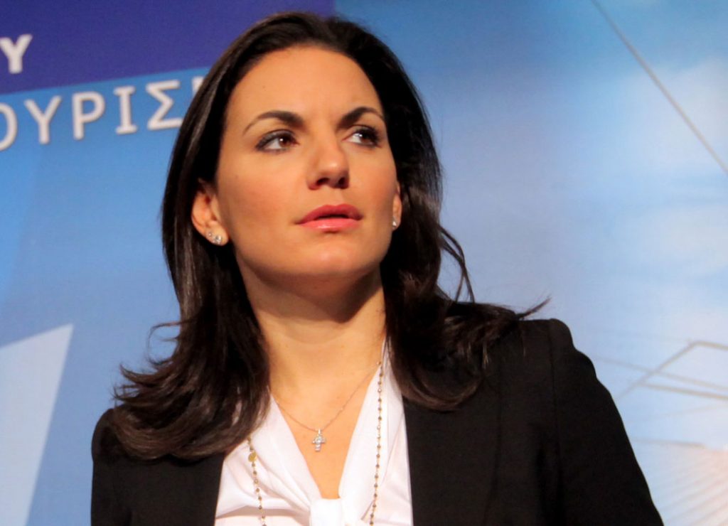 Παίρνει πίσω τη «λευκή εβδομάδα» στα σχολεία η Όλγα Κεφαλογιάννη - Media