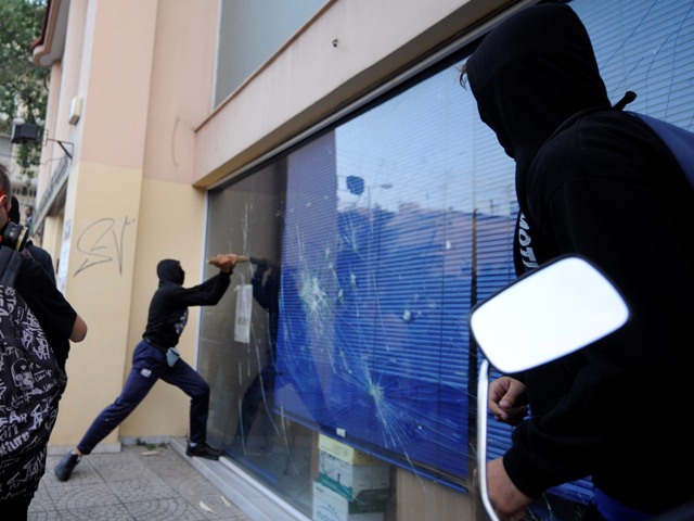 «Οργανωμένο σχέδιο διάλυσης» της αντιφασιστικής διαδήλωσης καταγγέλλει ο Δήμος Κερατσινίου – Δραπετσώνας - Media