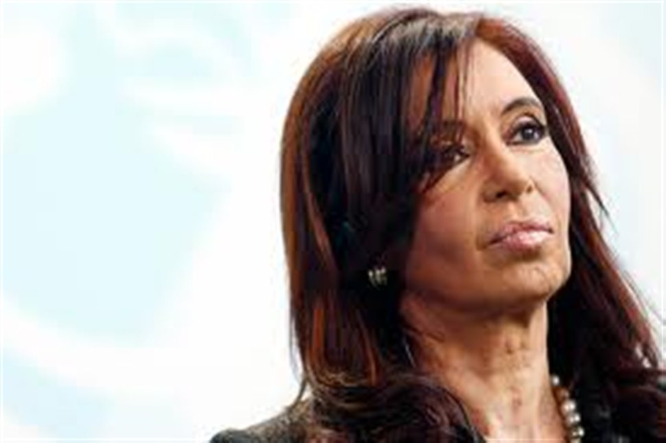Ανεπιθύμητη η πρόεδρος της Αργεντινής στην κηδεία της Θάτσερ - Media