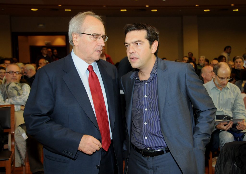 Σε πρώτο ρόλο ο Κωνσταντόπουλος
 - Media