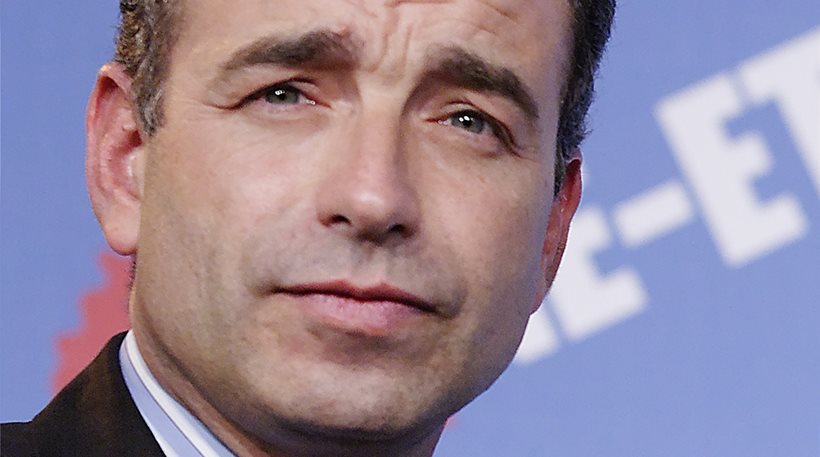 Παραιτείται λόγω σκανδάλου ο ηγέτης της γαλλικής Κεντροδεξιάς - Media