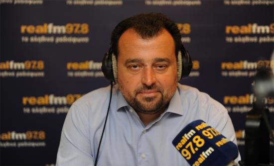 Άνω-κάτω στην παρουσίαση βιβλίου του Κοτρώτσου - Media