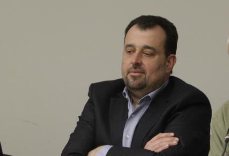 Η άποψη του Σ. Κοτρώτσου για την επεισοδιακή παρουσίαση του βιβλίου του - Media