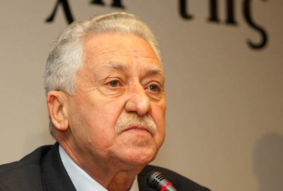 Φ. Κουβέλης:Η χώρα δεν χρειάζεται εκλογές - Media