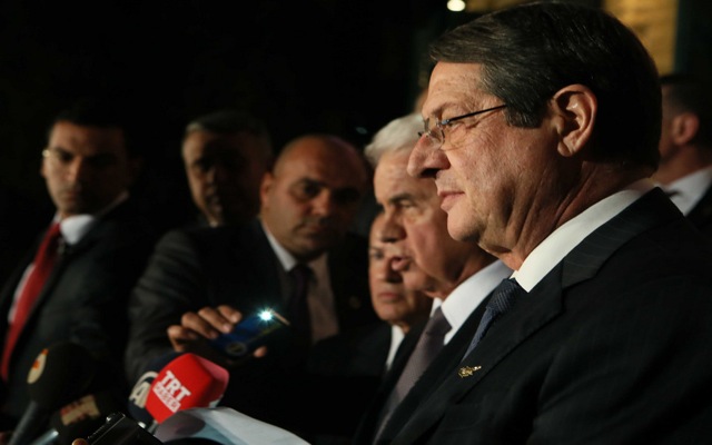 Διαπραγματεύσεις για Κυπριακό: Αναβλήθηκαν οι πρωινές συναντήσεις – Εσωτερικές διαβουλεύσεις των δύο πλευρών  - Media