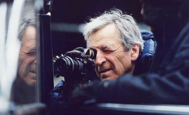 Οι Τούρκοι απαντούν στον αποκλεισμό του twitter με «όπλο»… τον Γαβρά (Video) - Media