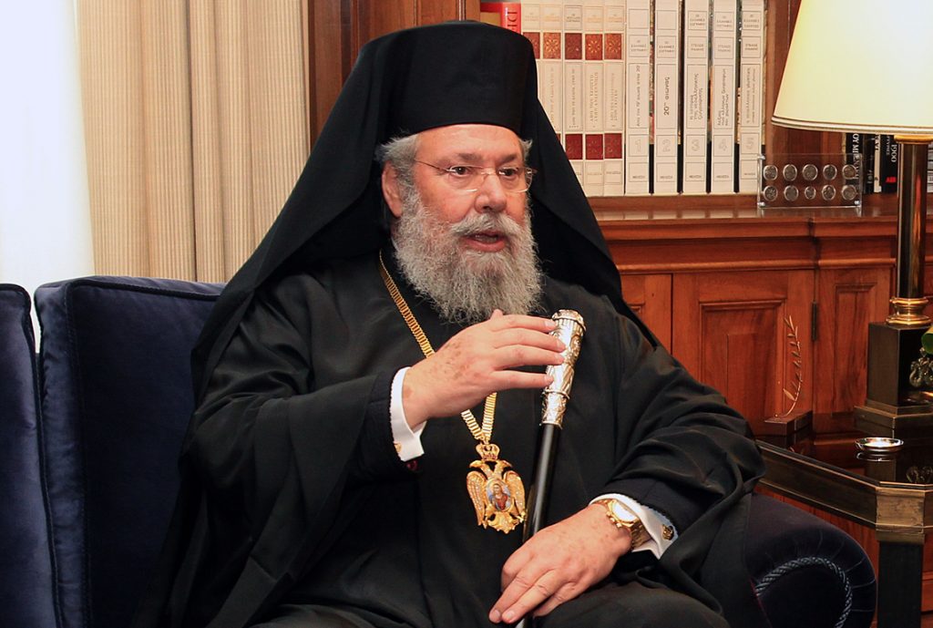 Απειλές από την τρόικα καταγγέλλει ο Αρχιεπίσκοπος Κύπρου - Media