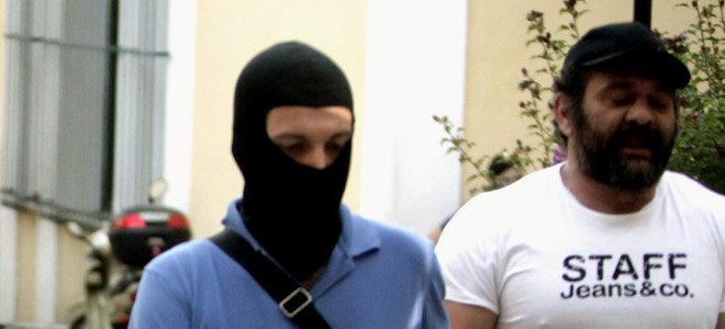 «Καίει» τον Λαγό η πρώην – «Είχε όπλα στο σπίτι» - Media