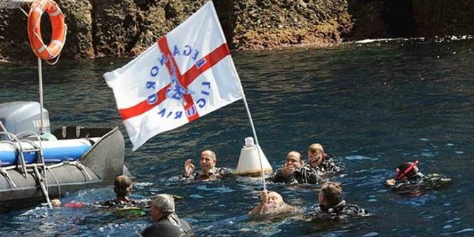 Πήγαν να δείξουν πόσο «εύκολη» είναι η παράνομη μετανάστευση και κόντεψαν να πνιγούν! - Media