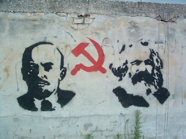 40 χρήσιμες συμβουλές για αντικομμουνιστές - Media
