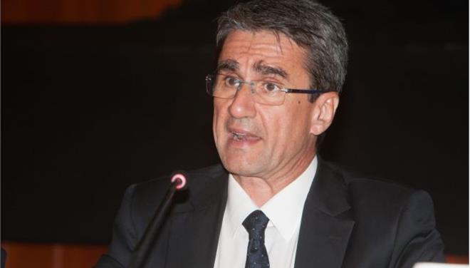 Έκκληση Λοβέρδου στους διοικητικούς υπάλληλους να ανοίξουν το ΕΜΠ - Media
