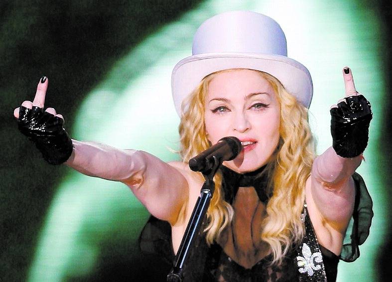 Μη σου τύχει να έχεις τη Μαντόνα ένορκο! - Media