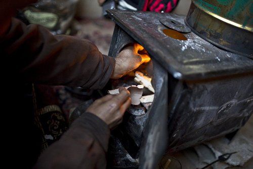 Τραγωδία στην Κομοτηνή: Νεκρή 78χρονη από εισπνοή αναθυμιάσεων από αναμμένο μαγκάλι	 - Media