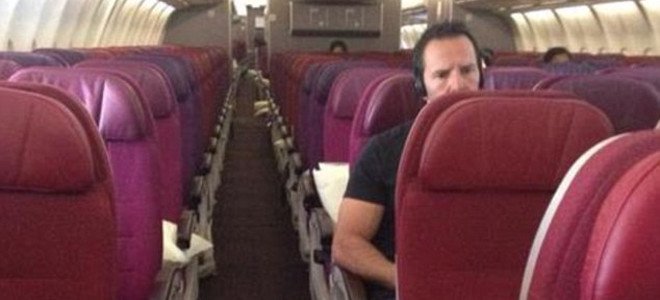 Μετρημένοι στα δάχτυλα οι επιβάτες της Malaysia Airlines - Media