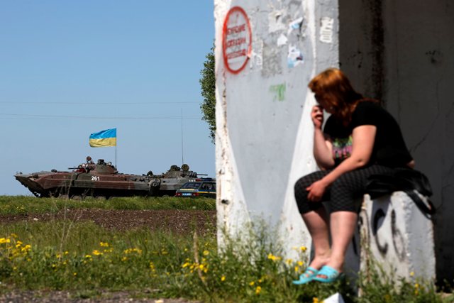 Ουκρανικά τανκς στο κέντρο της Μαριούπολης (Video) - Media