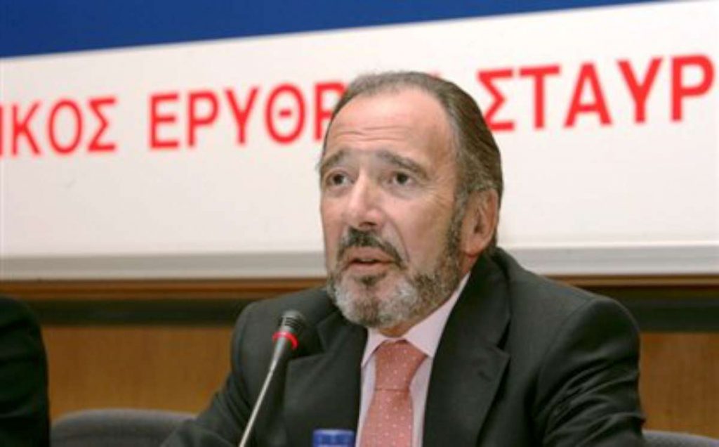 Απολογείται για τα  «τσάμπα» νοσήλια ο Μαρτίνης - Media