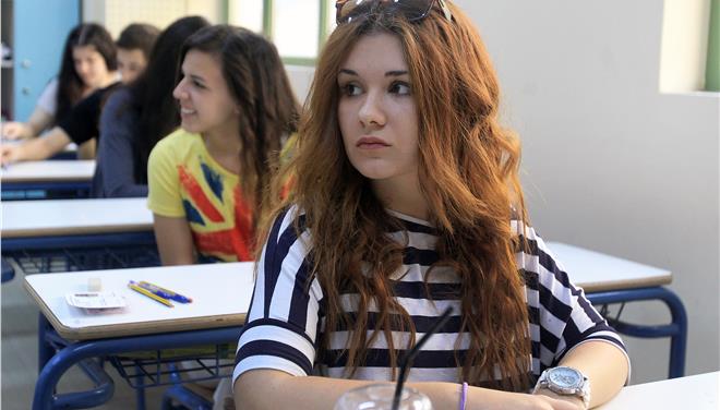Δικαίωση από τον Συνήγορο του Πολίτη για τρανσέξουαλ μαθήτρια - Media