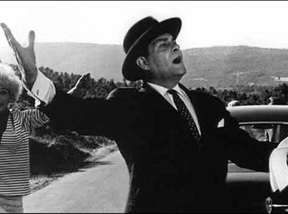 Πλειοδοσία υποσχέσεων - Media