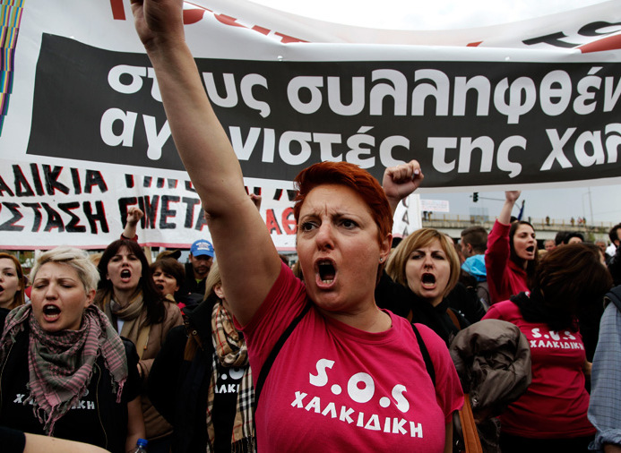 Στα δικαστήρια Πάχτας-ΣΥΡΙΖΑ - Media