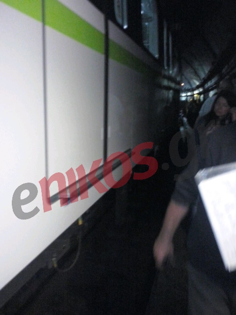 Βλάβη σε συρμό του μετρό – Με τα πόδια στον πλησιέστερο σταθμό οι επιβάτες - Media