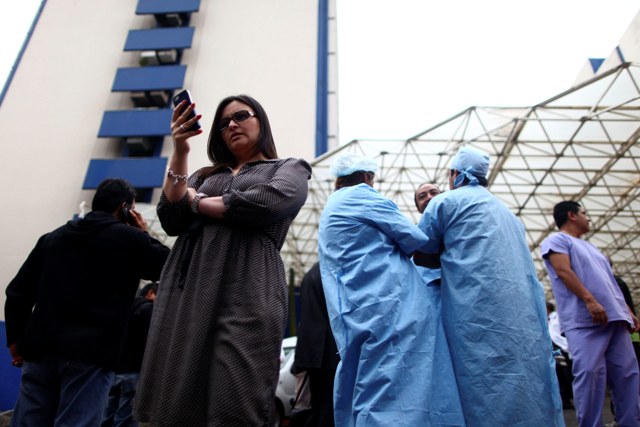 Ισχυρός σεισμός 6,8 R στo Μεξικό - Media