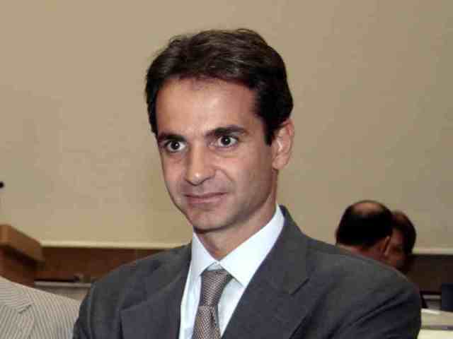 Μητσοτάκης: Εγώ πρεσβεύω τις αξίες (και) του Καραμανλισμού - Ξεπερασμένες οι διακρίσεις με βάση τα πρόσωπα - Media