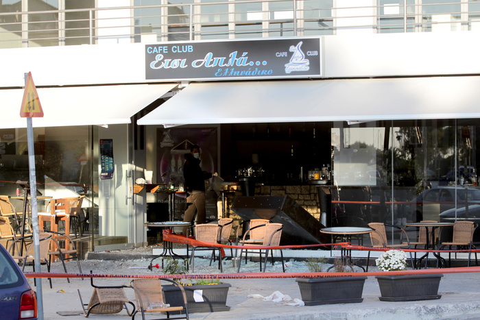 Τι λέει ο ιδιοκτήτης του μαγαζιού στο Μικρολίμανο για τον δράστη (Video) - Media