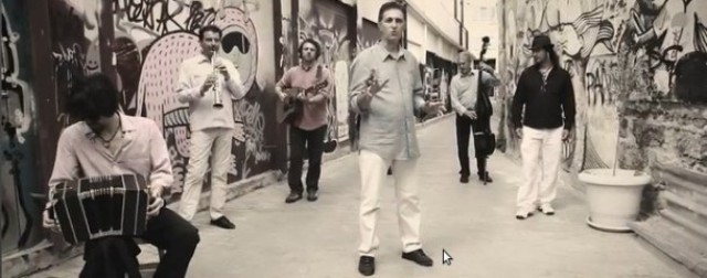 «Το τελευταίο ταγκό στην Αθήνα»: Αργεντίνικο τραγούδι με ελληνικές λέξεις - Media