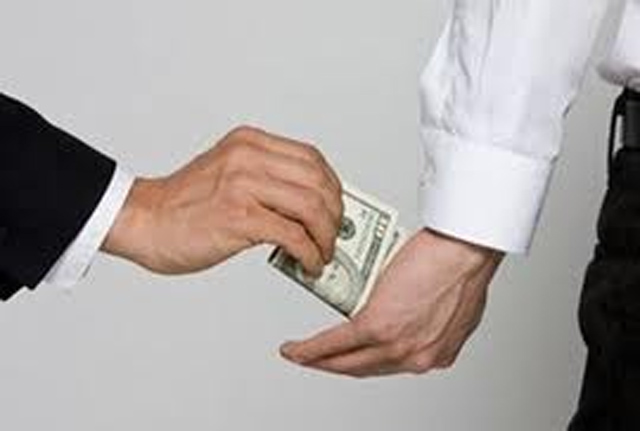 Τα e-mails που αποκαλύπτουν τις γερμανικές μίζες στο σκάνδαλο των εξοπλιστικών - Media