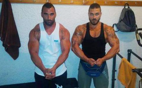 Δύο 18χρονοι οι δράστες του διπλού εγκλήματος στη Μάνη
 - Media