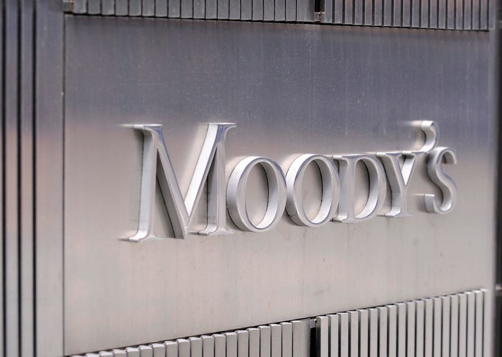 Τρεις βαθμίδες υποβάθμισε την Κύπρο η Moody’s
 - Media