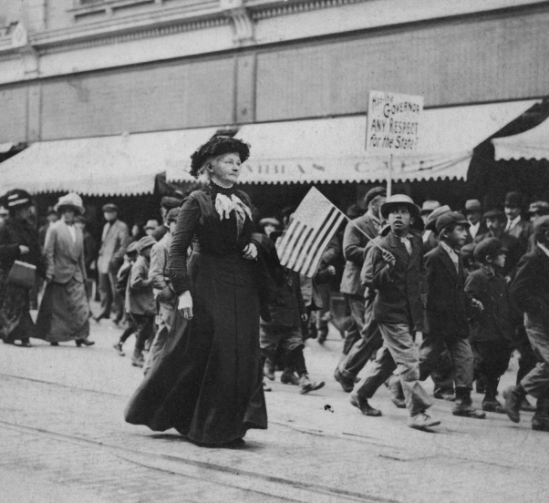 Mother Jones, η πιο επικίνδυνη γυναίκα της Αμερικής (video) - Media