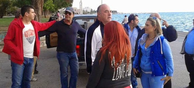 Κάτοικοι του Βόλου έδειραν τον μπόγια του Αχιλλέα Μπέου (Video) - Media