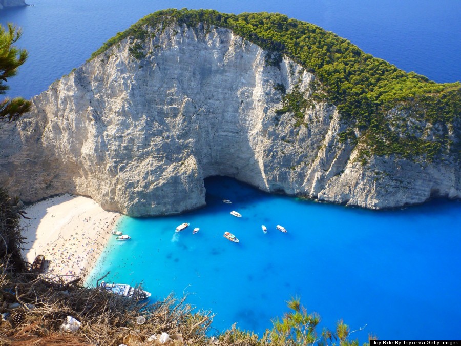 H Huffington Post διαλέγει το «Ναυάγιο» ως την ωραιότερη παραλία του κόσμου - Media