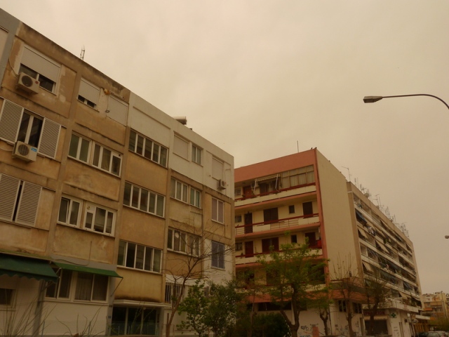 Πυρκαγιά σε πολυκατοικία στον Νέο Κόσμο - Media