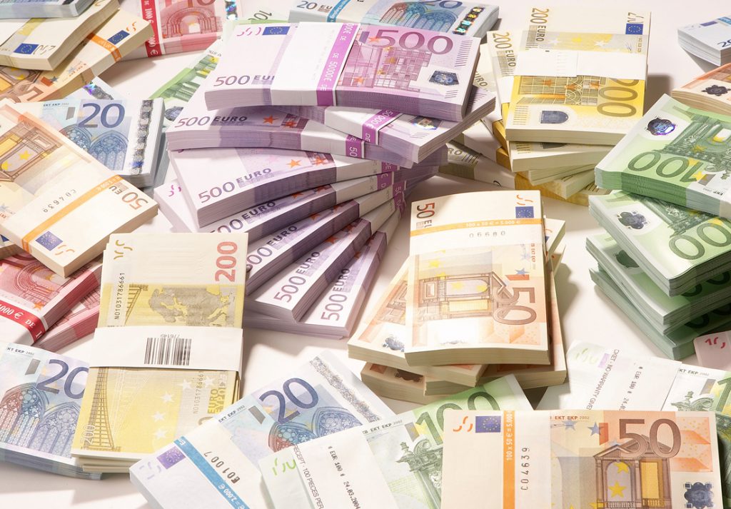 Πρόστιμα 10.000 ευρώ σε Τράπεζα για παράνομη επεξεργασία προσωπικών δεδομένων - Media