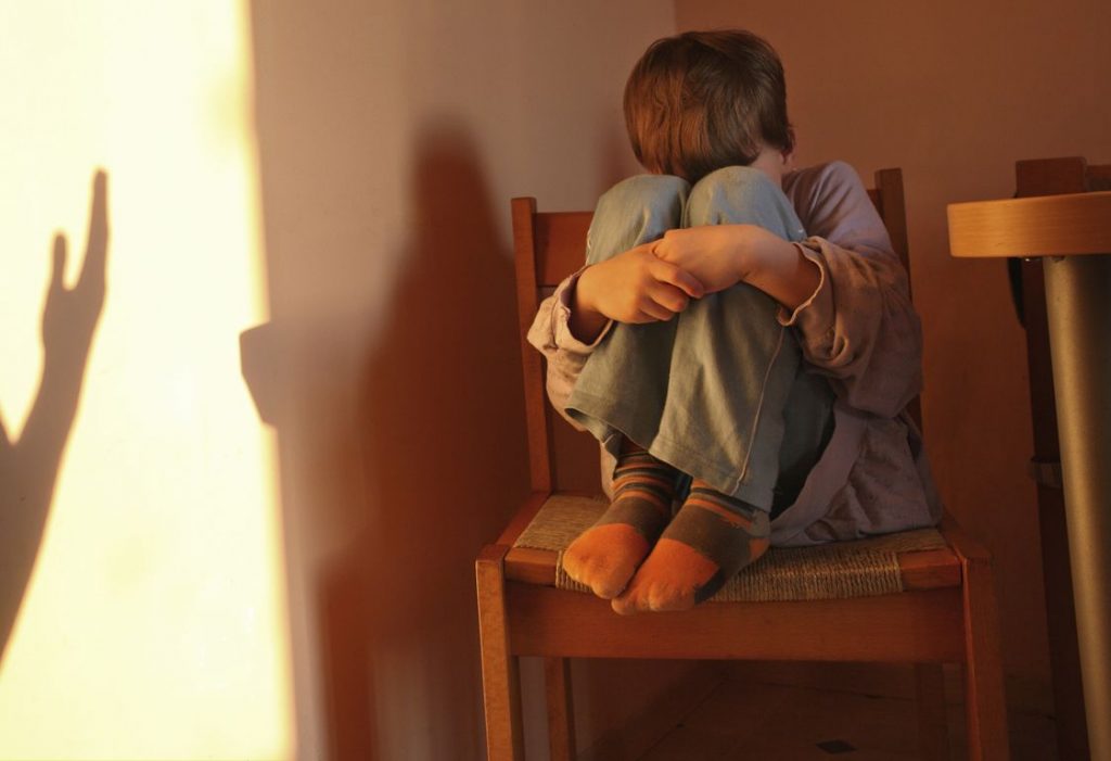 Προπονητής της ελληνικής εθνικής ομάδας κρίκετ συνελήφθη για ασέλγεια ανηλίκου - Media