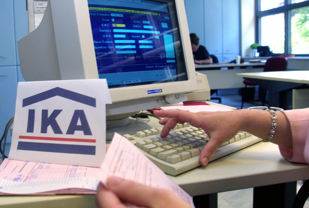 Βρούτσης: 7,9 δισ. το έλλειμμα στο ΙΚΑ - Media