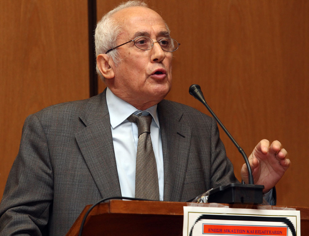 Ρουπακιώτης: Δεν έχουν χρήματα εξαγοράς και μένουν στη φυλακή! - Media
