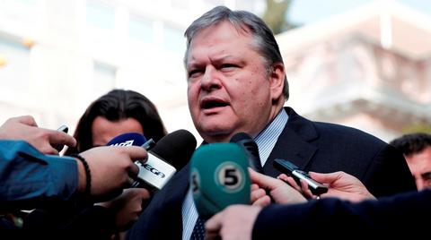 Αποδοκίμασαν τον Βενιζέλο - Media